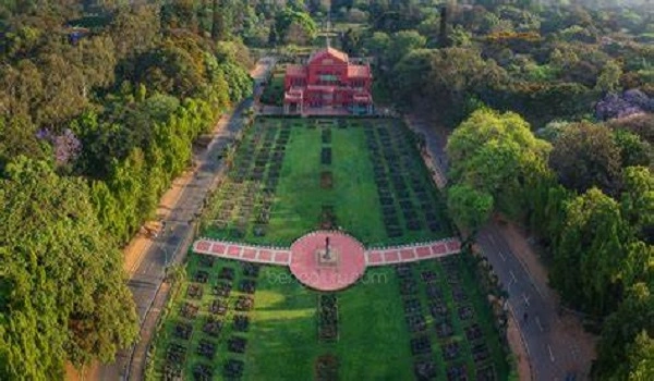 Featured Image of Cubbon Park